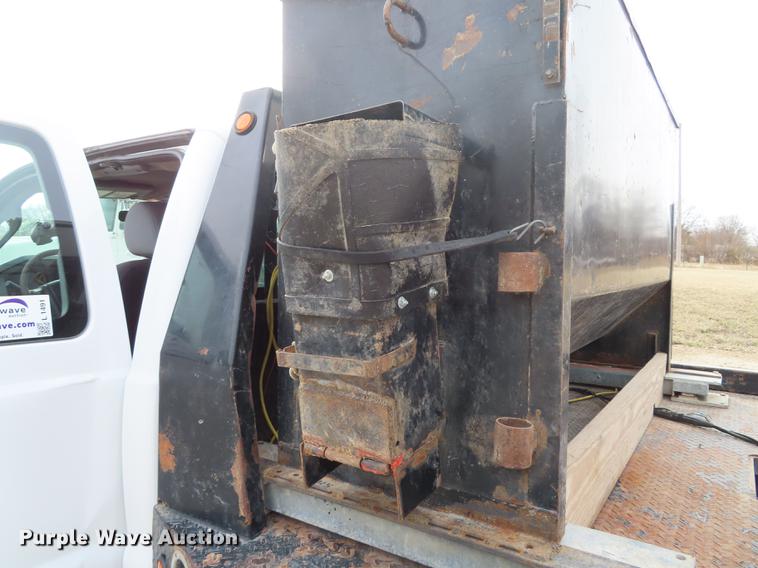 image for item L1491 2012 Ford F350 Super Duty XL SuperCab flatbed pickup truck