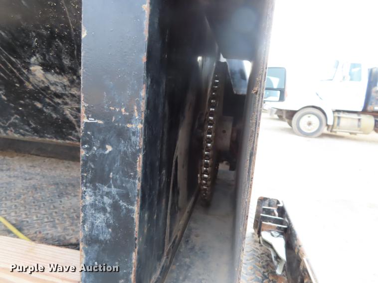 image for item L1491 2012 Ford F350 Super Duty XL SuperCab flatbed pickup truck