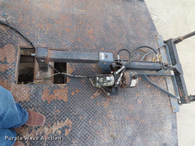 image for item L1491 2012 Ford F350 Super Duty XL SuperCab flatbed pickup truck