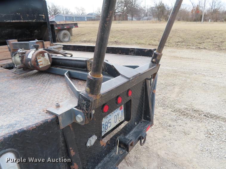 image for item L1491 2012 Ford F350 Super Duty XL SuperCab flatbed pickup truck