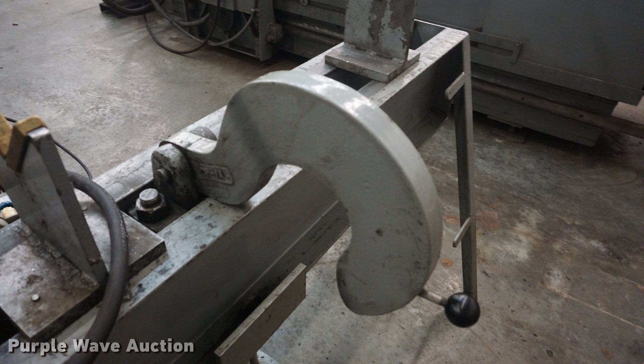 Crankshaft Vblock inspection stand in Kansas City, KS Item DI9362