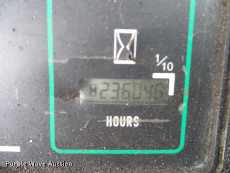 image for item DD5992 1999 Case 621B wheel loader