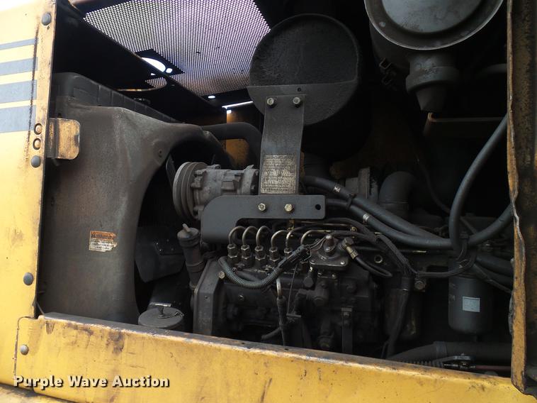 image for item DD5992 1999 Case 621B wheel loader