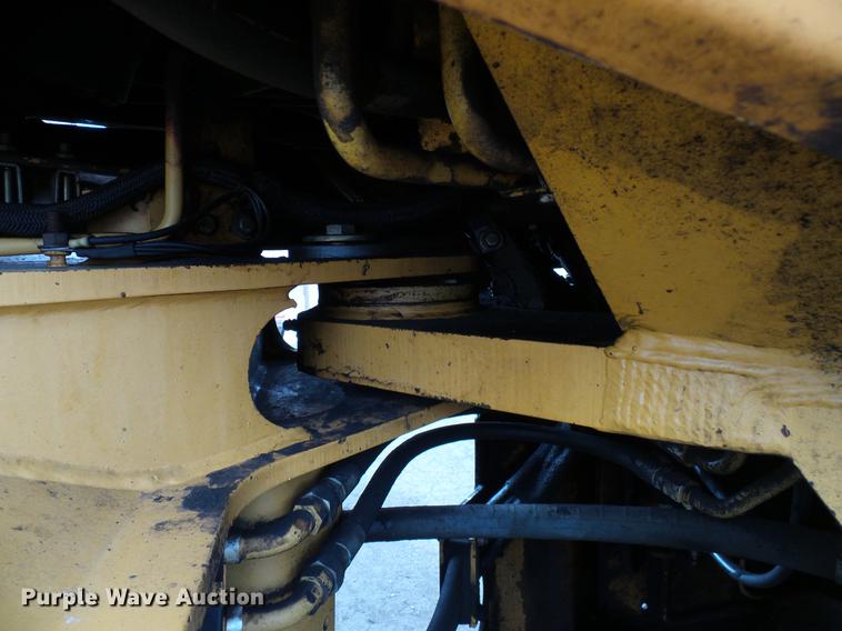 image for item DD5992 1999 Case 621B wheel loader