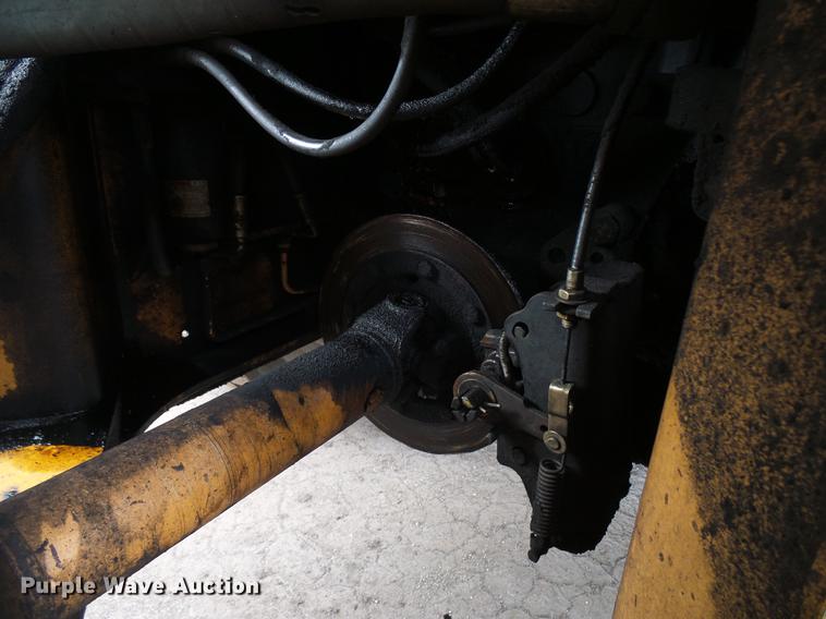 image for item DD5992 1999 Case 621B wheel loader