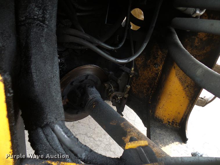 image for item DD5992 1999 Case 621B wheel loader