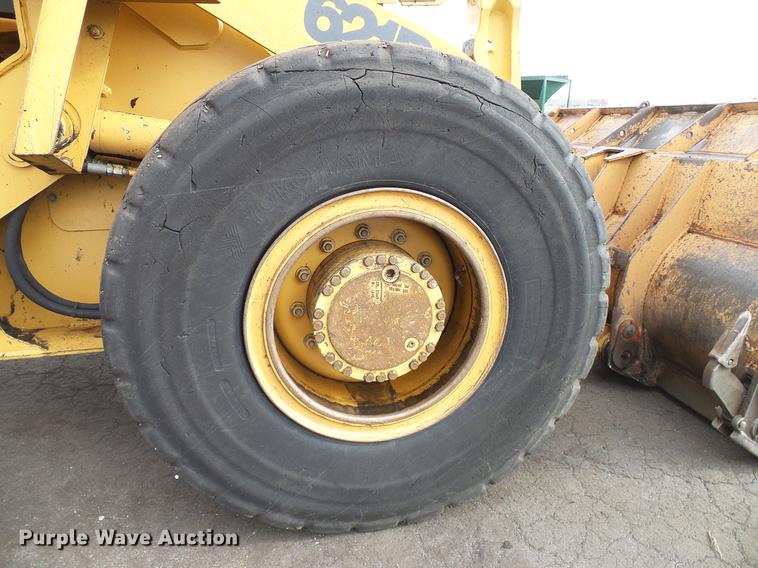 image for item DD5992 1999 Case 621B wheel loader