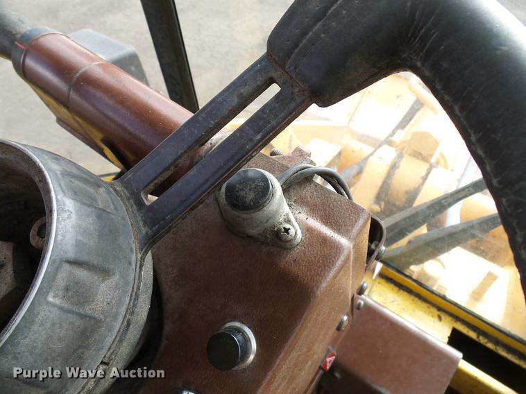 image for item DD5993 1992 Case 721 wheel loader