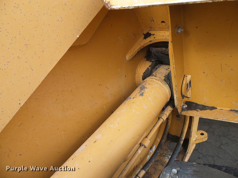 image for item DD5993 1992 Case 721 wheel loader