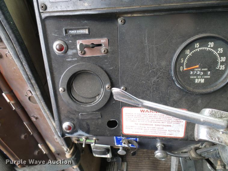 image for item DD5997 1984 International Transtar 4370 dump truck