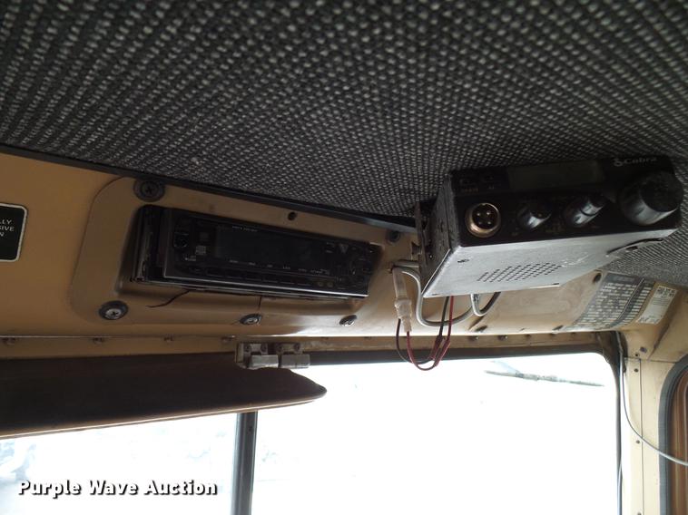 image for item DD5997 1984 International Transtar 4370 dump truck