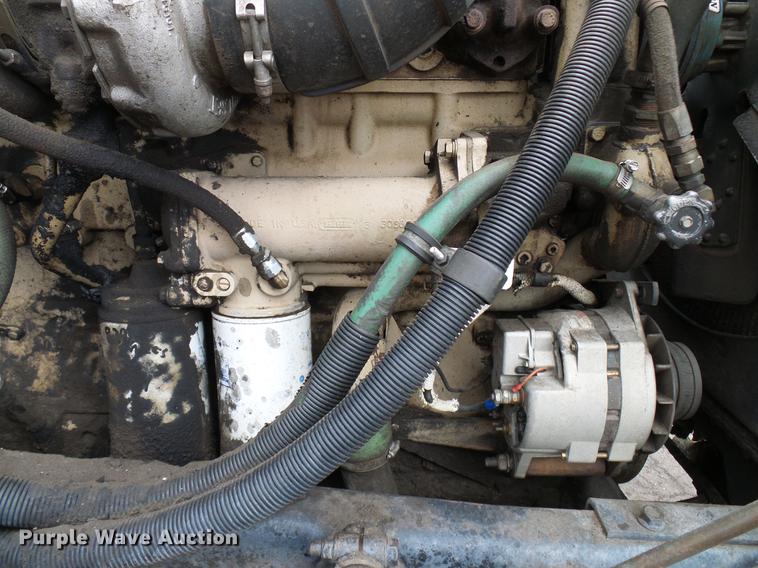 image for item DD5997 1984 International Transtar 4370 dump truck