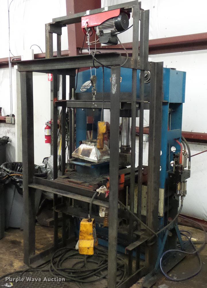 image for item EP9553 Baileigh air over hydraulic press