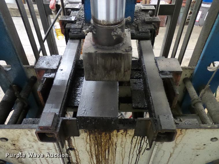 image for item EP9553 Baileigh air over hydraulic press
