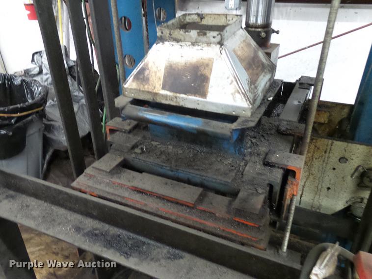 image for item EP9553 Baileigh air over hydraulic press