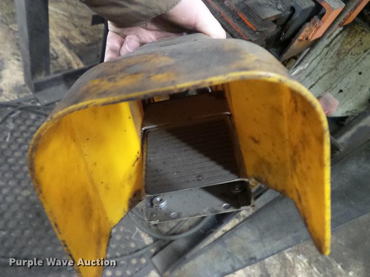 image for item EP9553 Baileigh air over hydraulic press