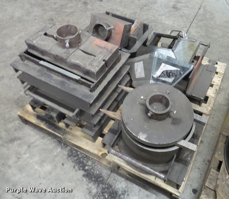 image for item EP9553 Baileigh air over hydraulic press