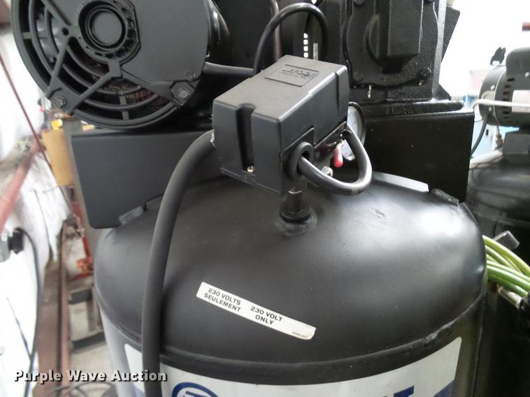 image for item EP9554 Kobalt air compressor