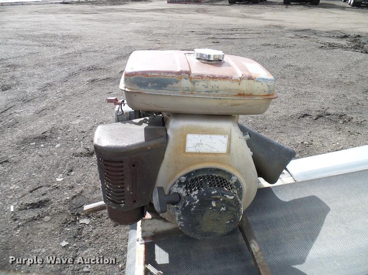 image for item EP9561 Clark L30156 concrete conveyor