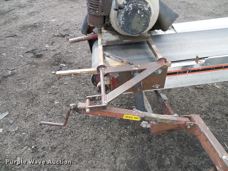 image for item EP9561 Clark L30156 concrete conveyor