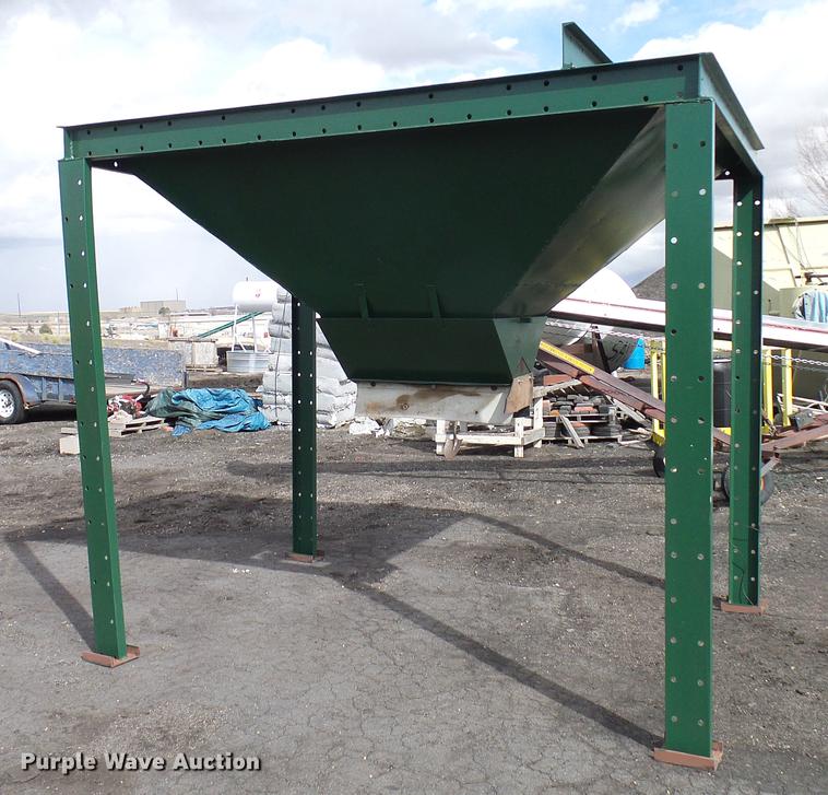 image for item EP9561 Clark L30156 concrete conveyor