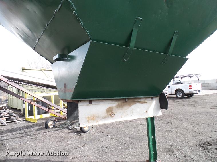 image for item EP9561 Clark L30156 concrete conveyor