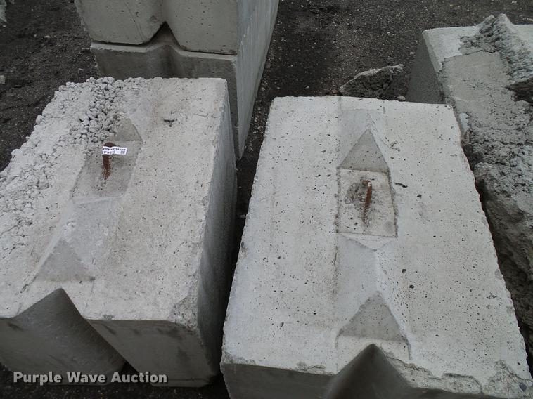 image for item EP9570 (6) 3' x 2' x 2' concrete blocks