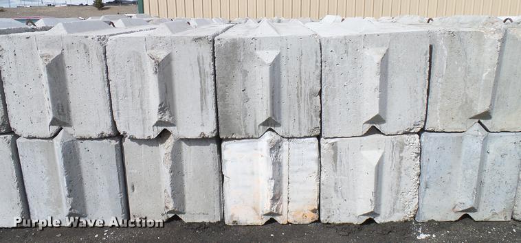 image for item EP9571 (20) 6' x 2' x 2' concrete blocks