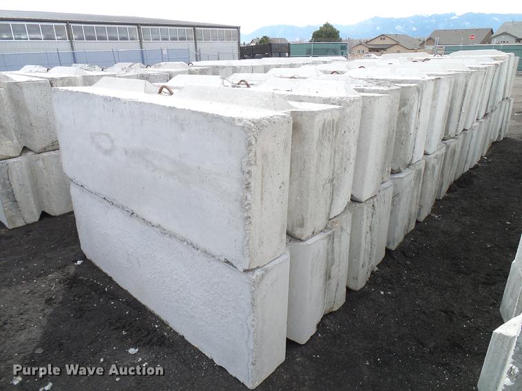 image for item EP9572 (20) 6' x 2' x 2' concrete blocks