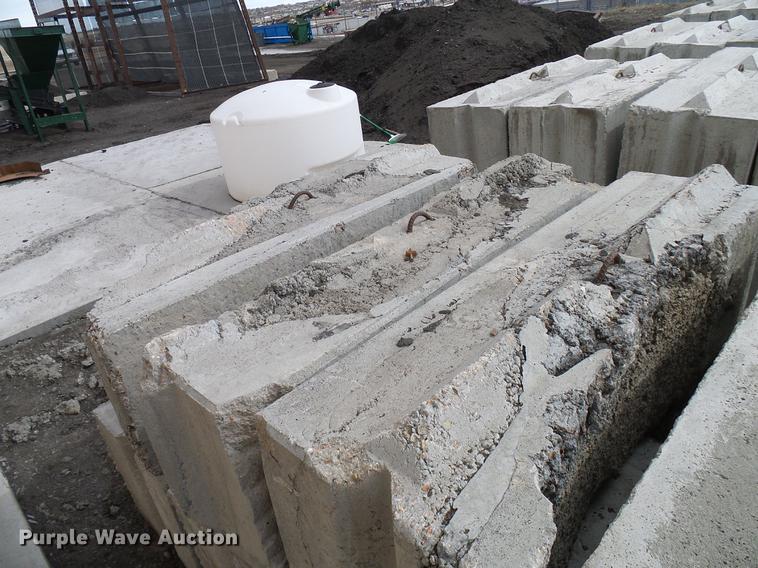 image for item EP9574 (20) 6' x 2' x 2' concrete blocks