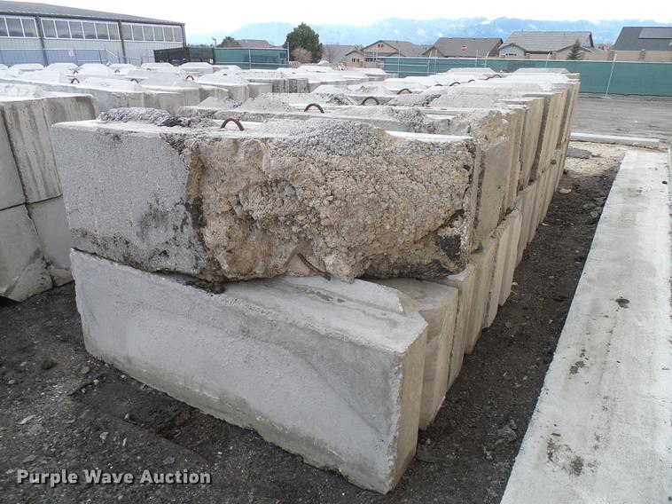 (20) 6' x 2' x 2' concrete blocks in Colorado Springs, CO Item EP9574