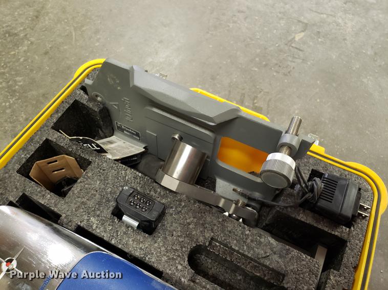 image for item AV9266 2014 Trimble DG711-5 pipe laser