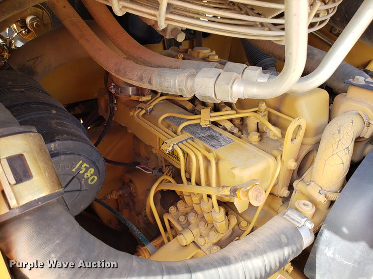 image for item AV9268 2001 Caterpillar 236 skid steer