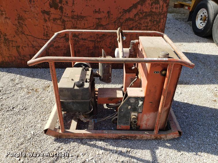 image for item AV9269 Ditch Witch P80 pipe pusher