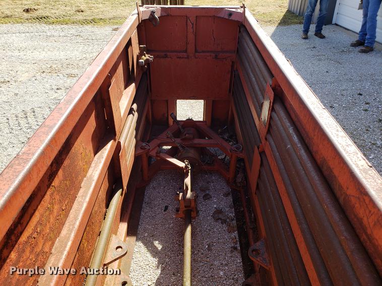 image for item AV9269 Ditch Witch P80 pipe pusher