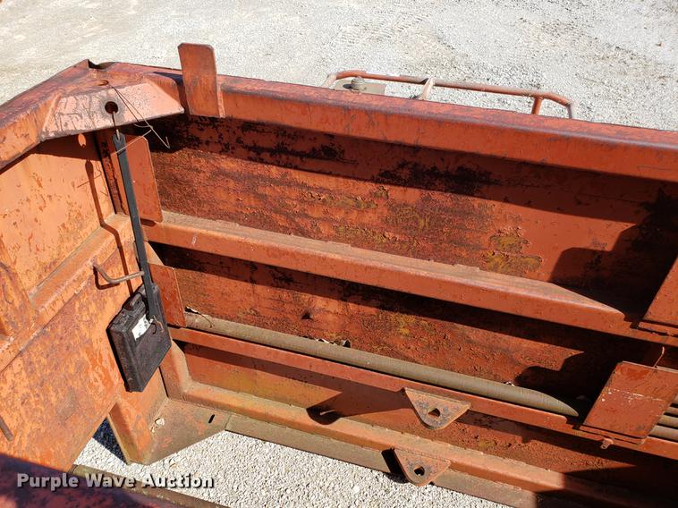 image for item AV9269 Ditch Witch P80 pipe pusher