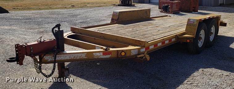 image for item AV9270 2010 Towmaster tilt deck equipment trailer
