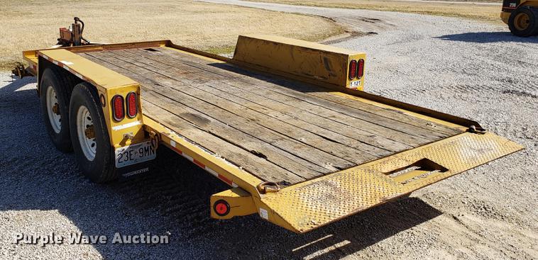 image for item AV9270 2010 Towmaster tilt deck equipment trailer
