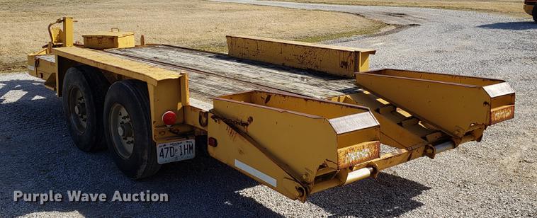 image for item AV9271 1993 Belshe utility trailer