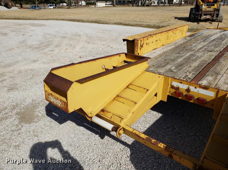 image for item AV9271 1993 Belshe utility trailer