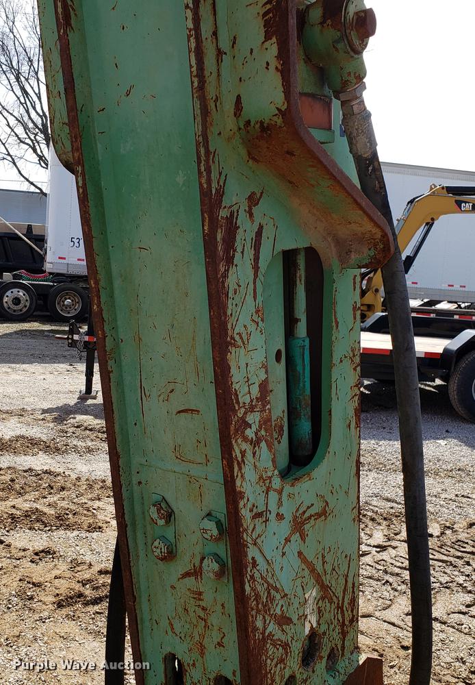 image for item AV9272 2004 Rockblaster 777 hammer