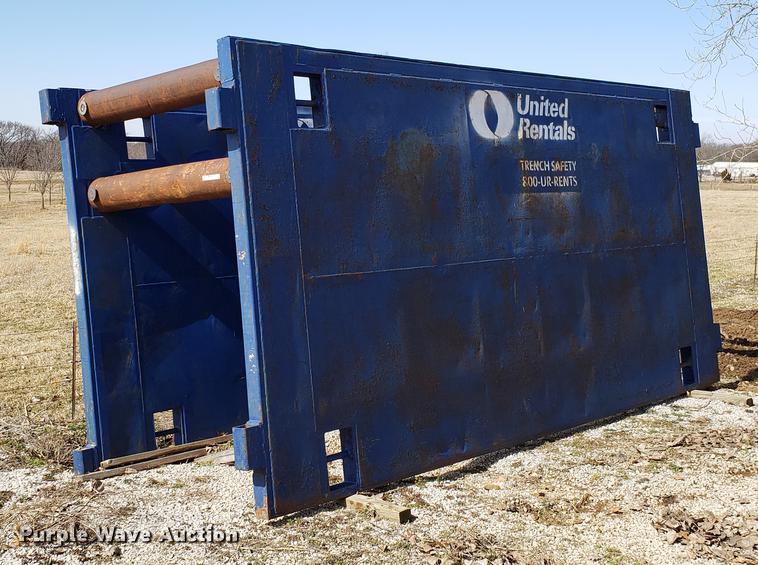 image for item AV9273 Vestek C4M-URSB-816FB trench box