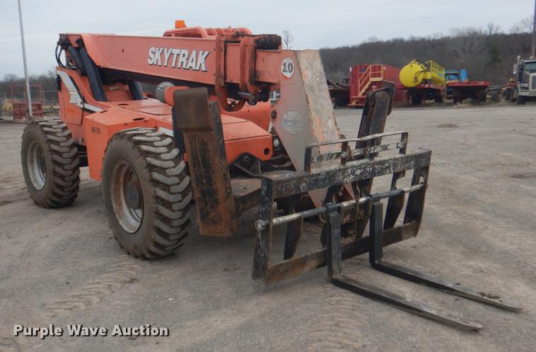 image for item BE9254 2006 SkyTrak 10042 telehandler