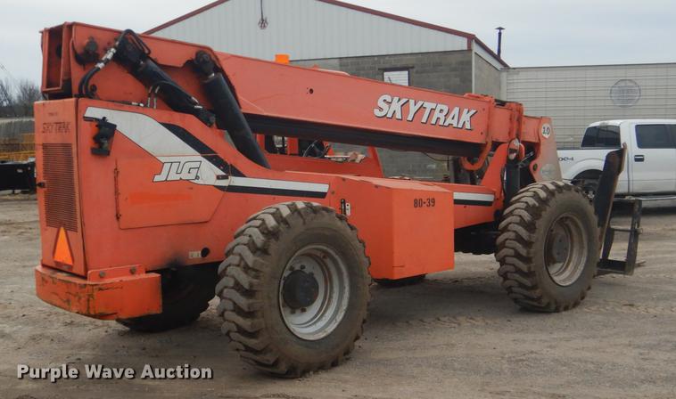 image for item BE9254 2006 SkyTrak 10042 telehandler