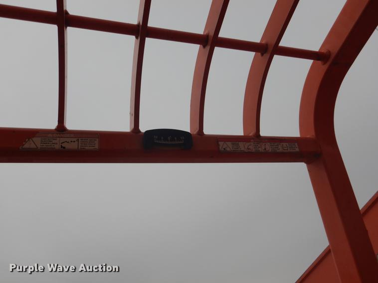 image for item BE9254 2006 SkyTrak 10042 telehandler