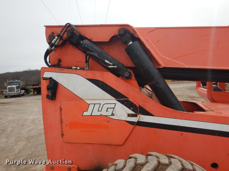 image for item BE9254 2006 SkyTrak 10042 telehandler