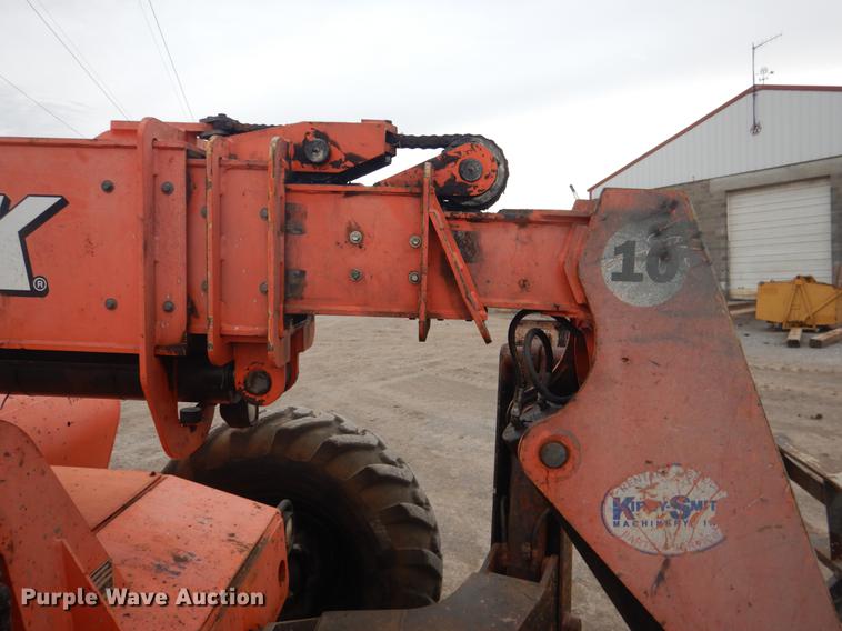 image for item BE9261 2005 SkyTrak 10054 telehandler