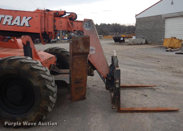 image for item BE9261 2005 SkyTrak 10054 telehandler