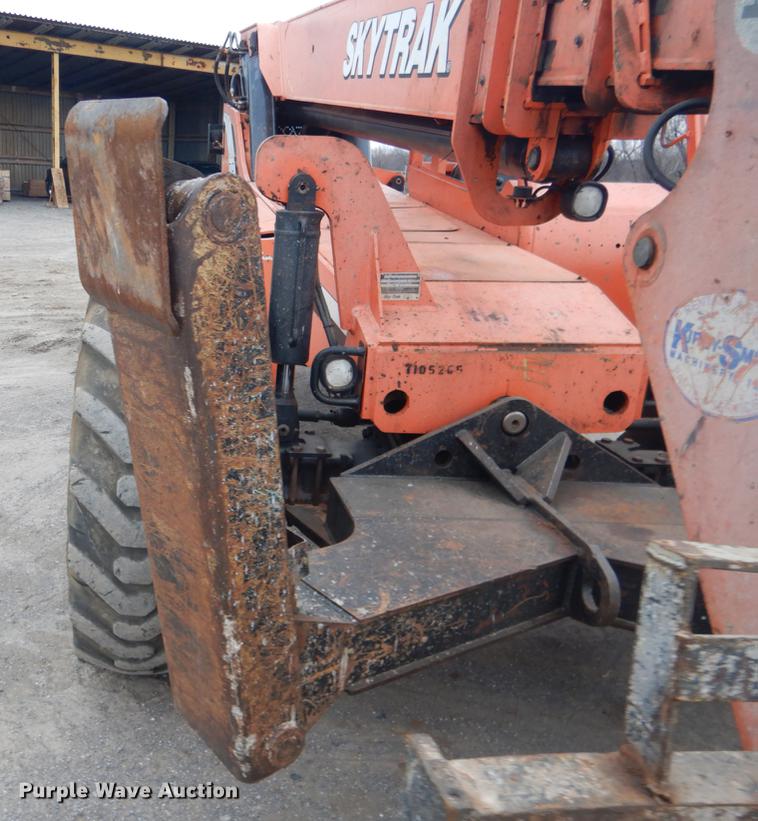 image for item BE9261 2005 SkyTrak 10054 telehandler