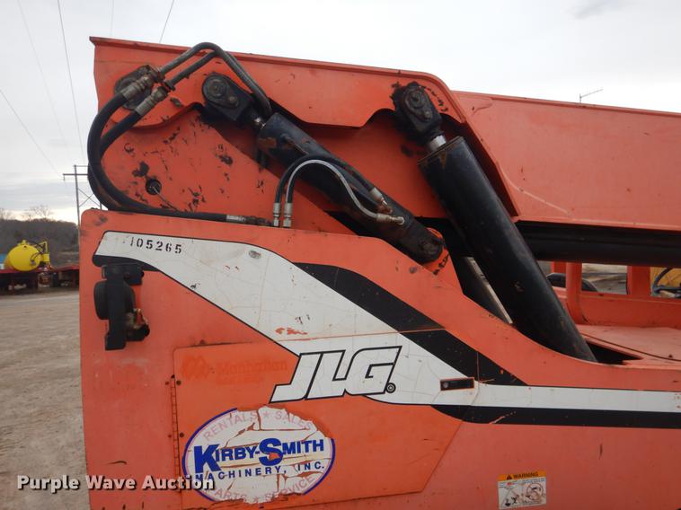 image for item BE9261 2005 SkyTrak 10054 telehandler